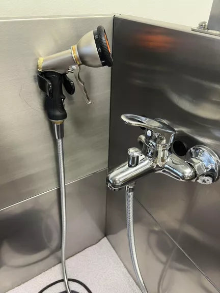 Aeolus All in One Professional Electric Lifting Pet Bathing Tub- 127*67*30-121 cm